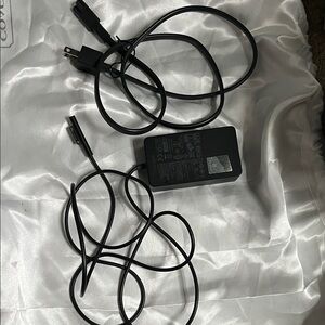 Genuine 65W Charger Microsoft Model 1706/1800 Surface Go Power Adapter